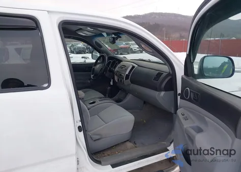 2010 Toyota Tacoma Base V6 из США, поврежденный, VIN 3TMLU4ENXAM052215